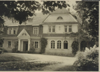 Родинний палац Шептицьких у Прилбичах