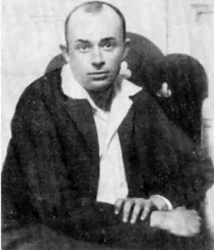 Остап Вишня