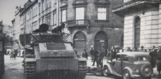 Радянський танк на вулицях Львова, вересень 1939 року (Фото з фондів Історичного музею у Львові)