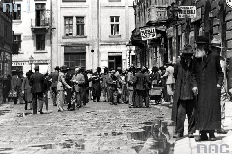 Вулична торгівля у Львові, 1930-ті рр.