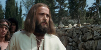 Кадр з фільму "Ісус"