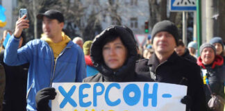 Львів'ян запрошують на відкриття виставки світлин Олександра Корнякова "Нескорений Херсон"