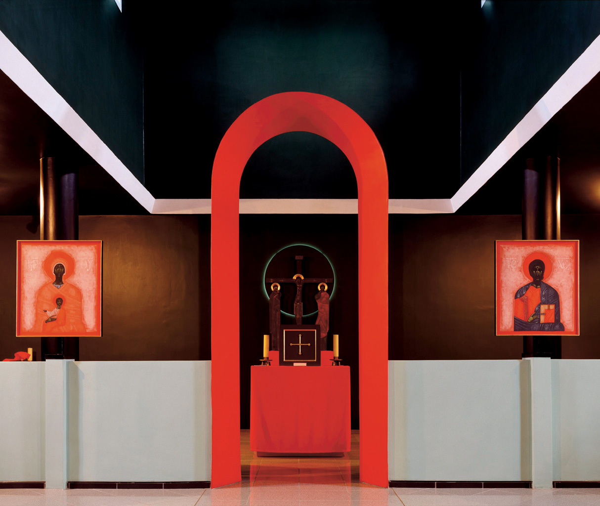 Іконостас у греко-католицькому храмі в Білому Борі