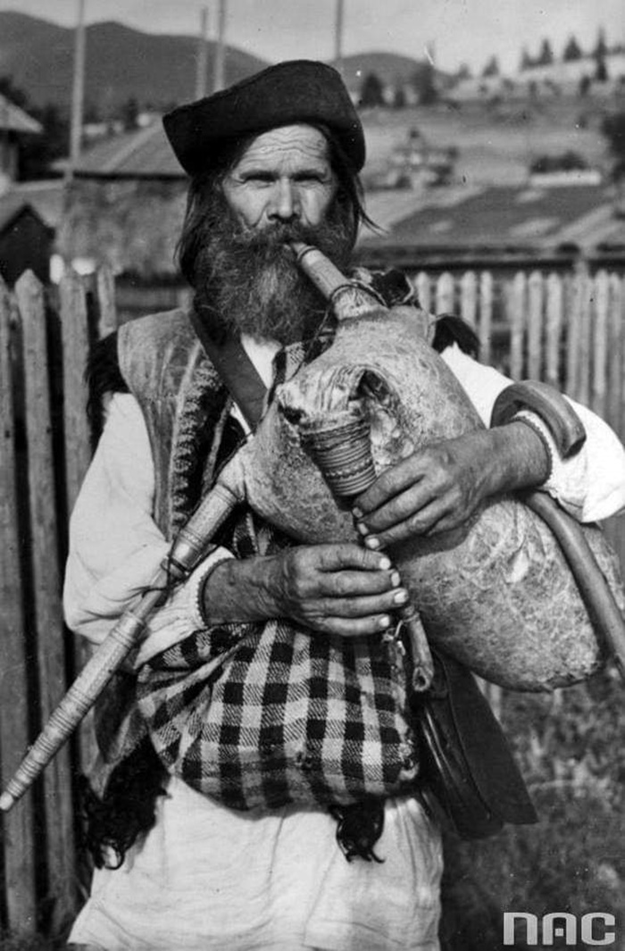 Мешканці Гуцульщини 1920-30-ті рр.