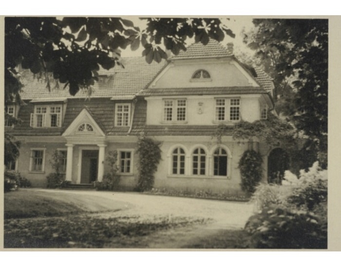 Палац в Прилбичах, 1932 р