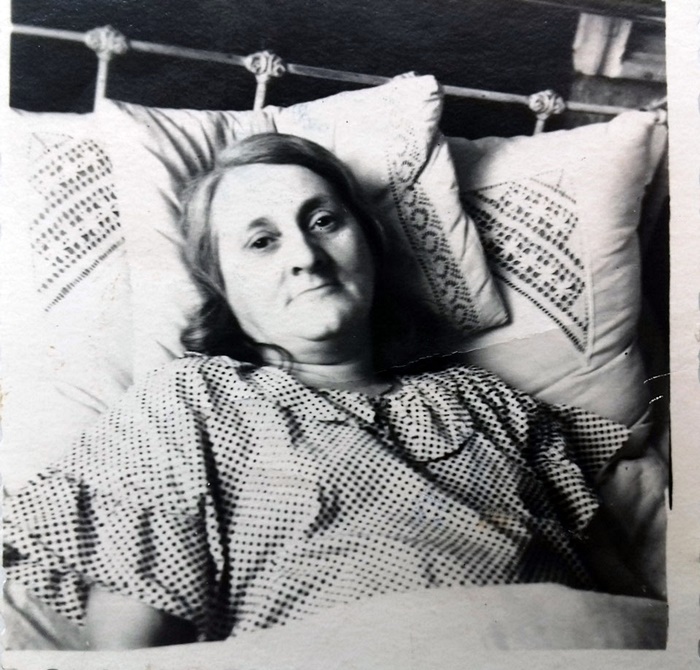 Анна Динаковська (1918-1956) – Ханечка