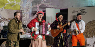 Сцена з вистави "Нехай щастить"