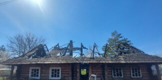 В етнографічному музеї Борислава згоріла дерев’яна бойківська хата XIX ст.