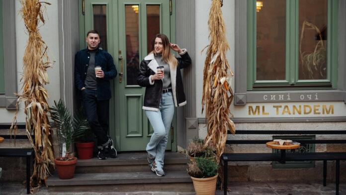 До Дня міста Львова гурт ML TANDEM презентував пісню «Сині очі»