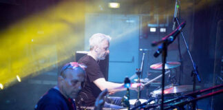 Гурт "Мертвий півень"