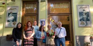 Відкриття виставки акварелей Ірини Гресик "Мова тіла". Світлив Ігор Гармаш