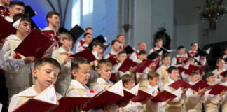 Львівська національна академічна чоловіча хорова капела «Дударик»