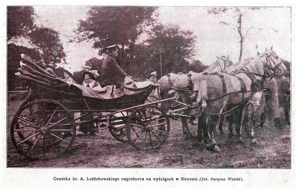 Четвірка коней графа Лєдуxовського – переможець змагань у Рівному 1912 року