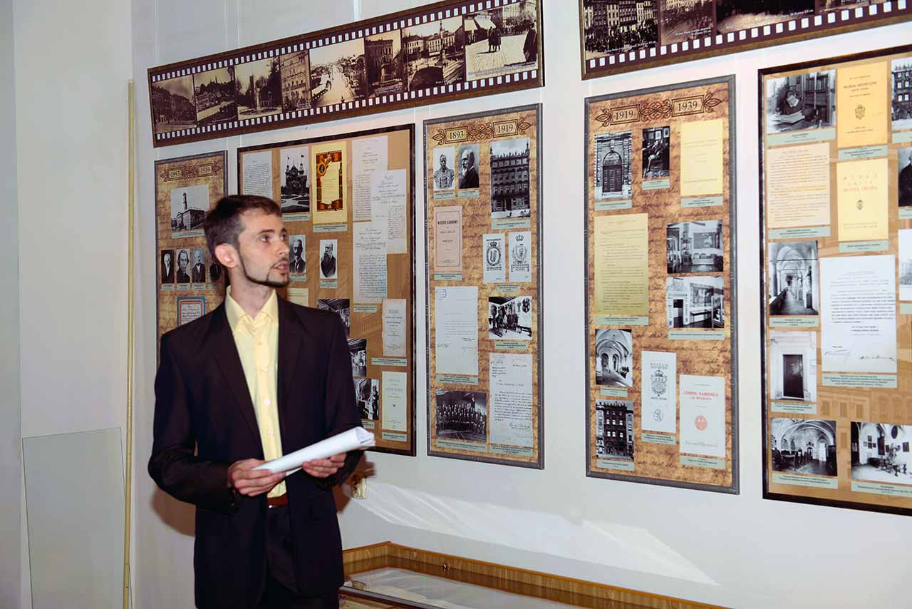 Руслан Серцелевич розповідає про початковий період діяльності музею