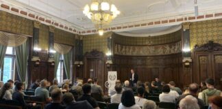 Презентація книги про Степана Бандеру. Фото автора