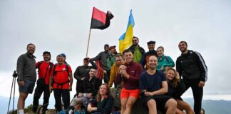 Ветерани війни піднялися на найвищу вершину Львівщини Сходження На Пікуй