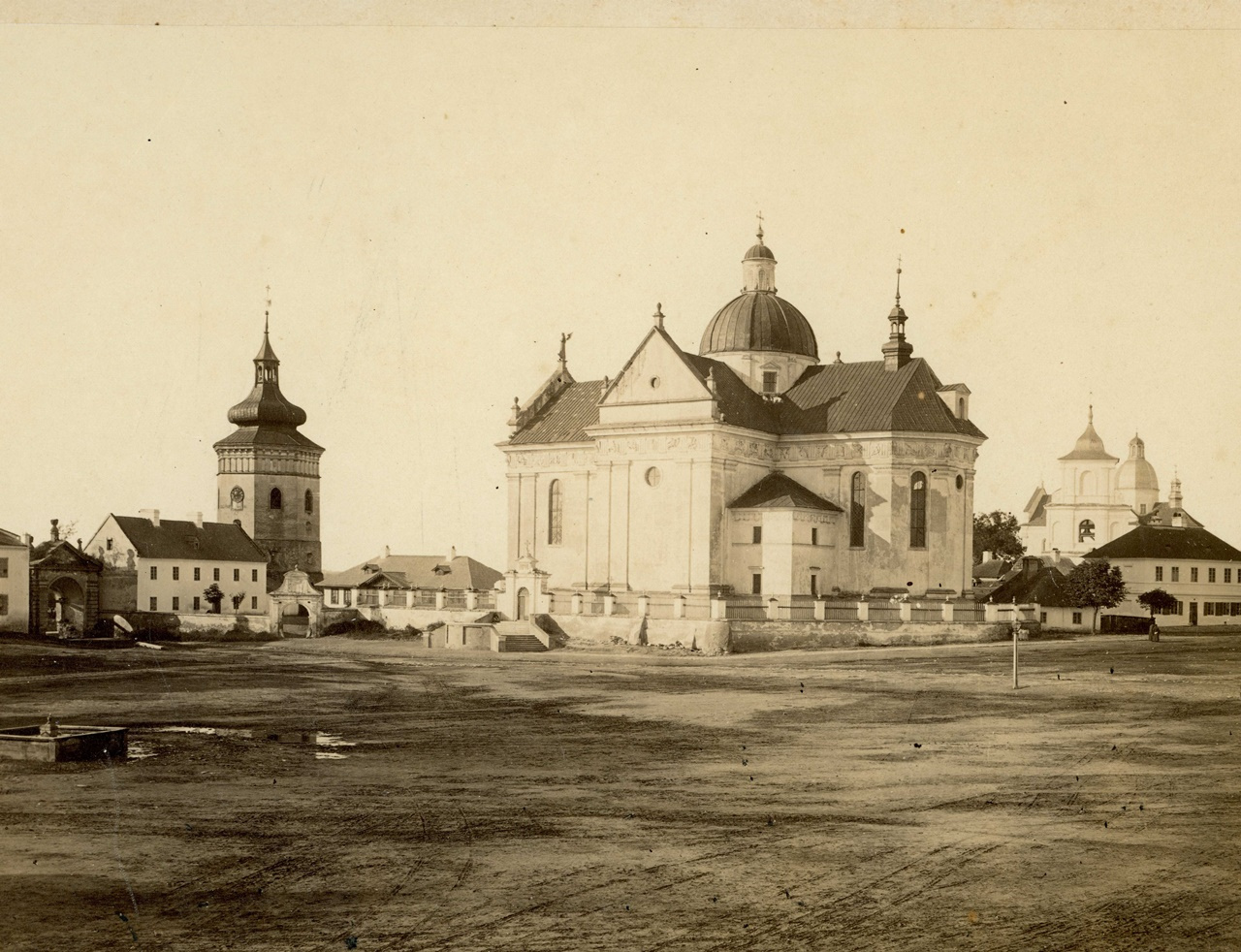 Костел парафіяльний в Жовкві, 1867 рік. Фото Теодора Шайнока