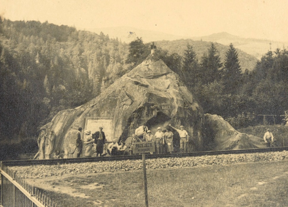 Камінь Довбуша, 1935 р. Фото Володимира Савчинського