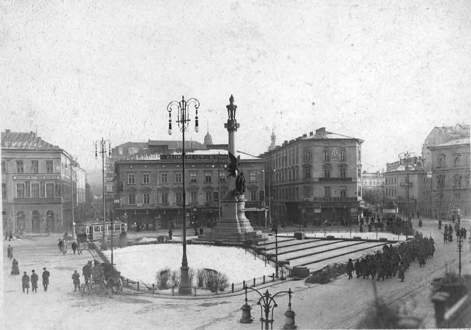 Пл. Міцкевича. Source: UMA; LIM collection (Міський медіаархів)