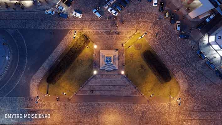 Пл. Міцкевича погляд зверху.