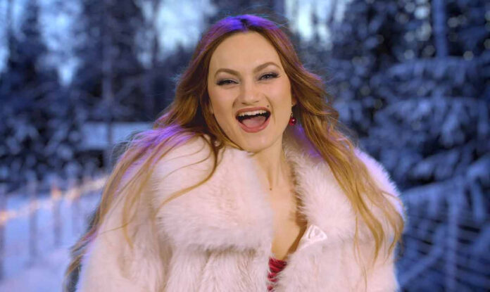 “Диво Різдва”. Співачка НІжНА презентувала різдвяну композицію