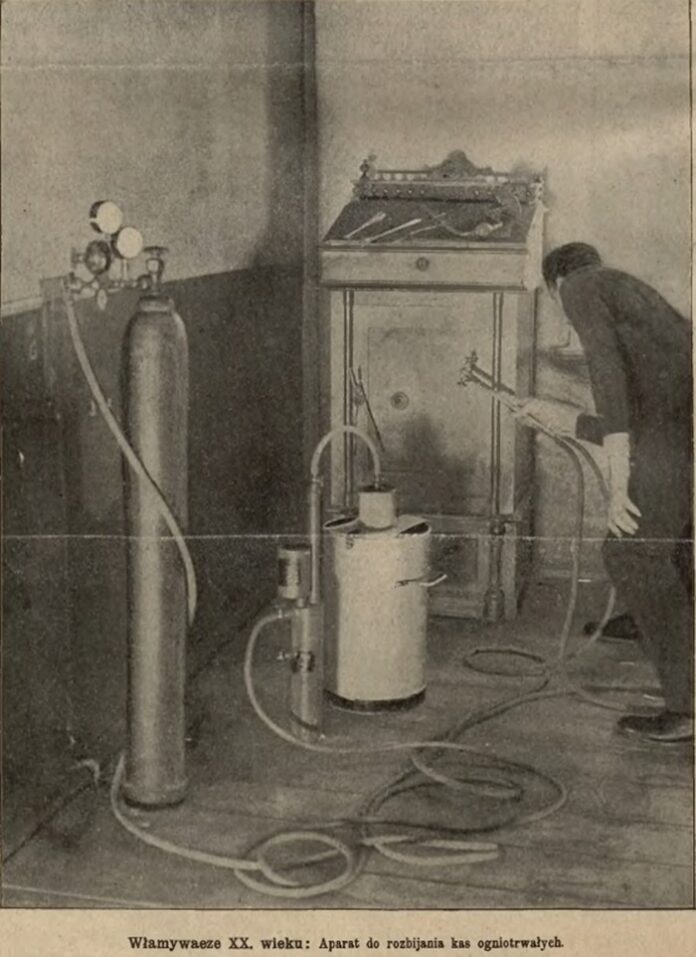 Апарат-автоген для різання металу, який використовували “ведмежатники” на початку ХХ століття. Nowości Illustrowane, 1911 рік