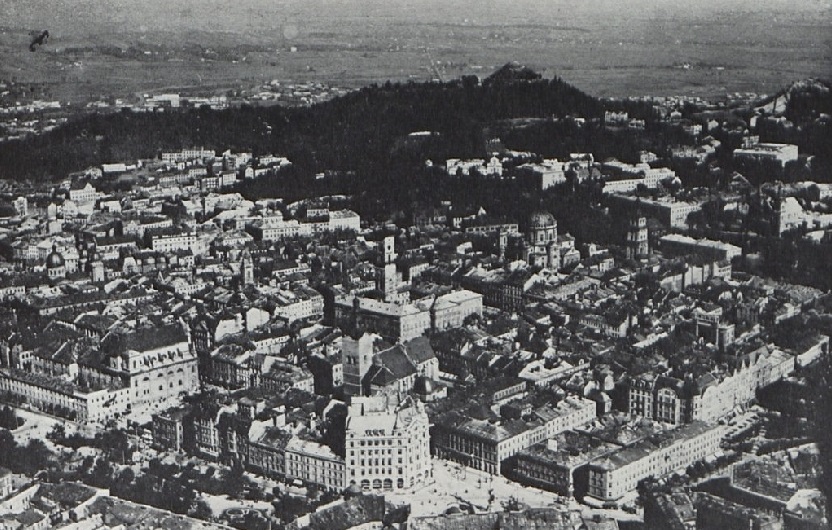 Львів на фото зробленому із висоти