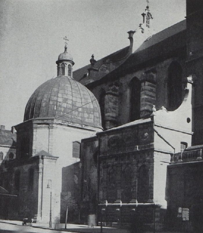 Латинська катедра