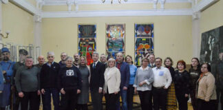 Учасники наукової конференції «Українська тіловиховна традиція» з нагоди відзначення 100-річчя від створення Карпатського Лещетарського Клубу.