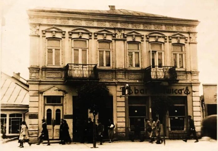 Бар-ресторан “Kotwica” – одне з найпопулярніших місць відпочинку рівнян у кінці 1930-х років