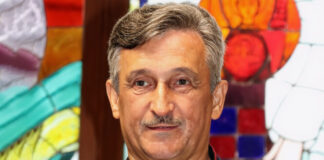 Юрій Кархут