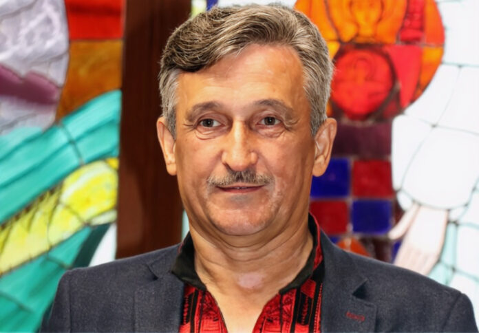 Юрій Кархут Юрій Кархут