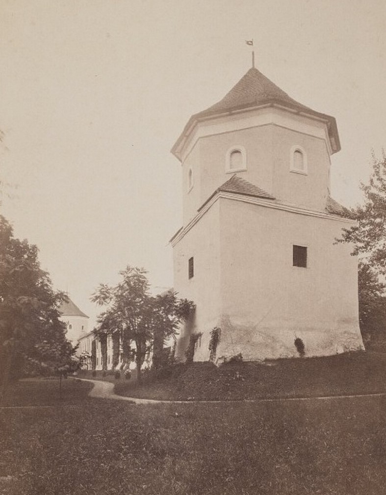 Замок в Руді Магерівській