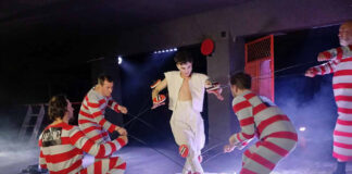 Сцена з вистави "Буря"