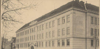 Школа у Бережанах, 1930-ті рр. Фото NAC.