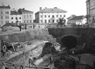 Засклепіння річки Полтви перед Скарбківським театром наприкінці 1890-х років