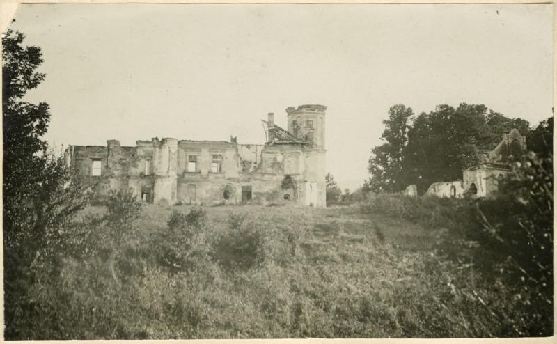 Замок у Мурованому в роки Першої світової війни