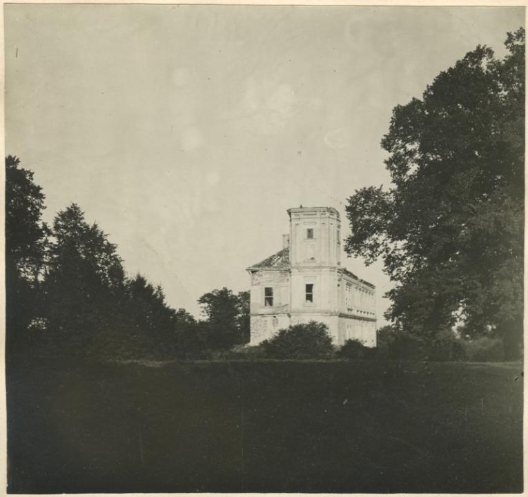 Замок у Мурованому в роки Першої світової війни