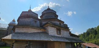 Церква святого Михаїла в селі Ісаї