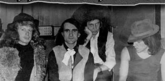 Рок-гурт «Супер вуйки»