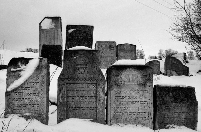 Кіркут (єврейське кладовище) в Роздолі