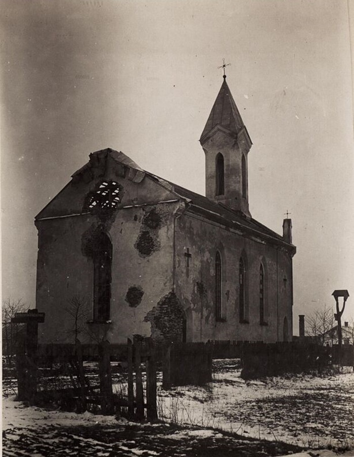 Храм євангелістів у колишньому селі Мирів (поблизу Радехова), 1914-1918 рр.
