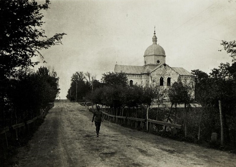 Греко-католицький храм у селі Фалиш (село Стрийського району), 1914-1918 рр.