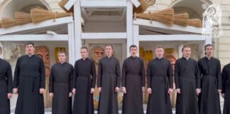 Львівські семінаристи виконали старовинну військову колядку