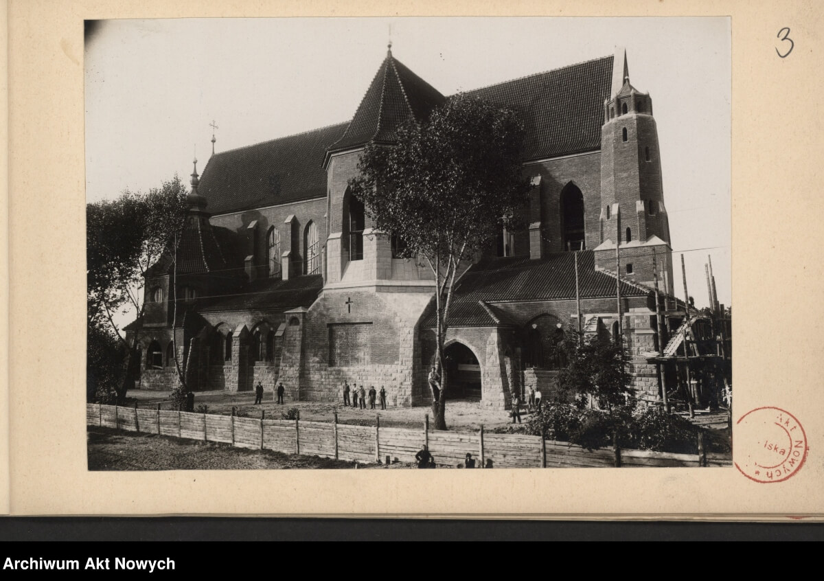 Костел у Ковелі. Стан робіт на листопад 1932 року