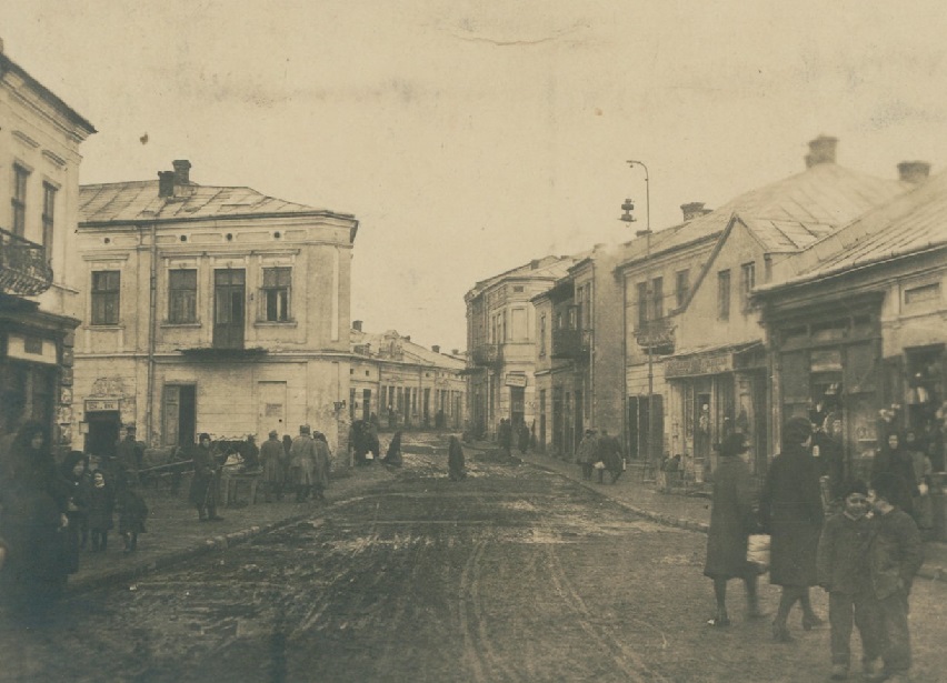 Вулиця в Сокалі, листівка до 1918 р.