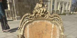 Вкрадене крісло Митрополита Андрея Шептицького, фото Львівської архиєпархії УГКЦ