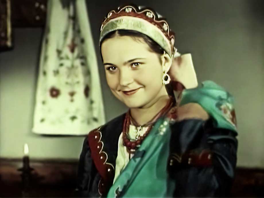 Таїсія Литвиненко в ролі Галі у фільмі «Назар Стодоля». Фото з фейсбук-сторінки Сергія Тримбача