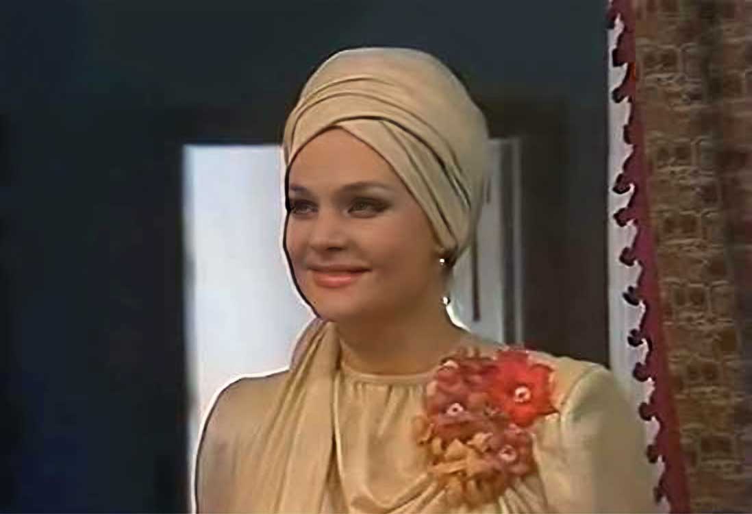 Таїсія Литвиненко у фільмі "Житейське море". Кадр з фільму