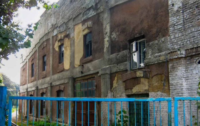 Львівський фанерний завод